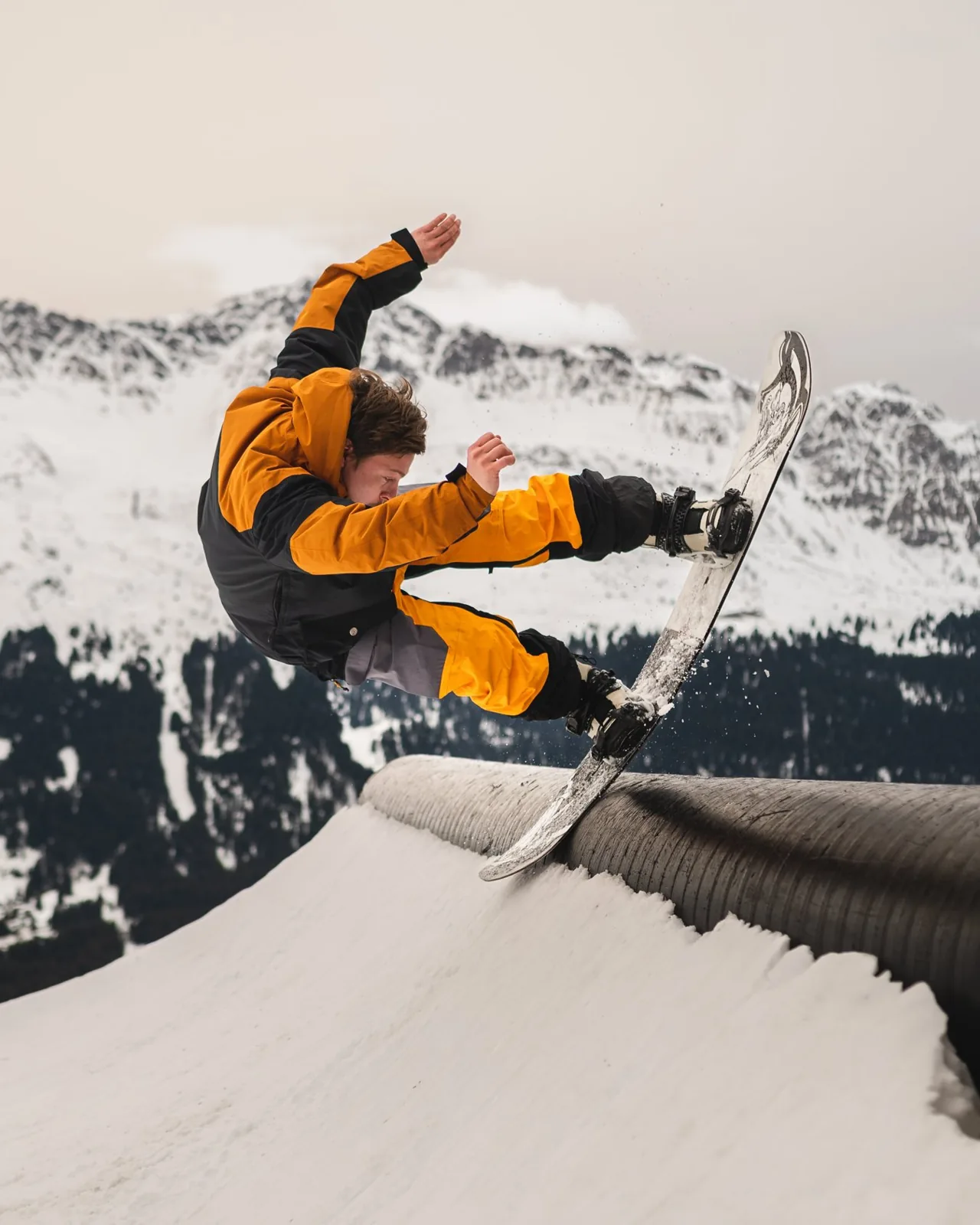 Snow – Foto von Thomas Leuthard